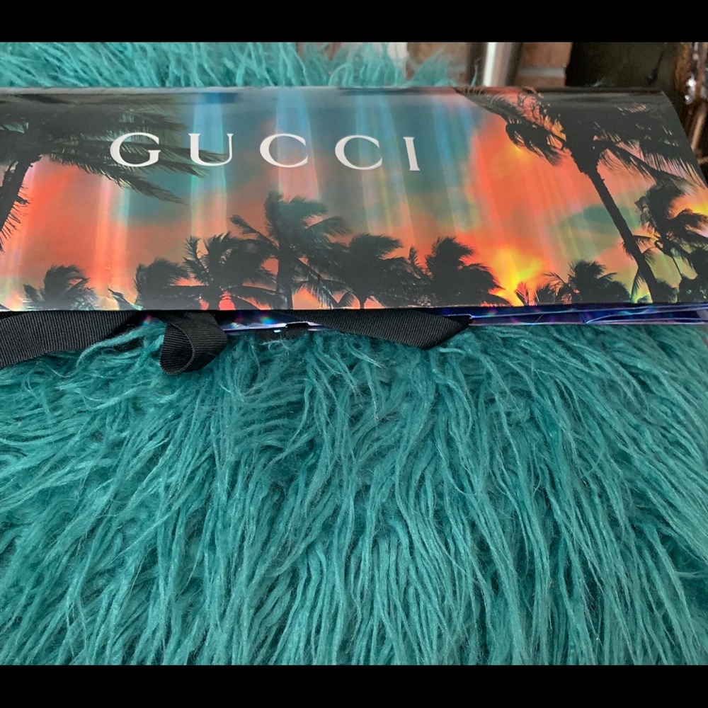 Gucci limited edition shopping bag